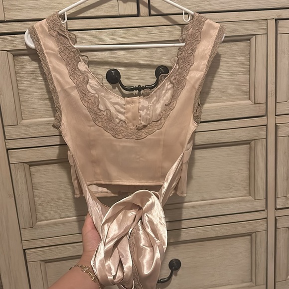 ASOS Nude Lace Silk Button Up Tank Top Bow Tie In Back Button Down Dressy Small - Picture 7 of 10